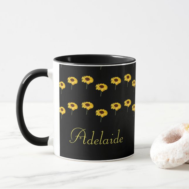 Mug Nom personnalisé tournesols jaunes sur noir (Avec donut)