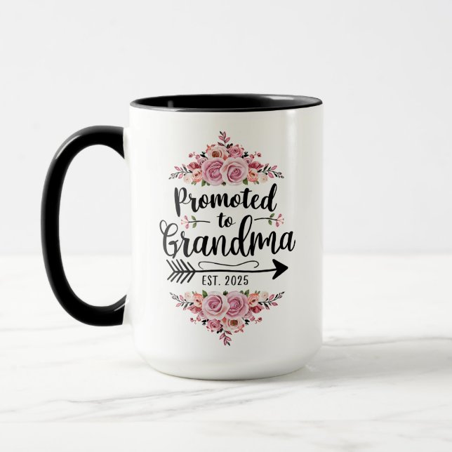 Mug Nommée Grand-mère 2025 Annonce de grossesse (Gauche)