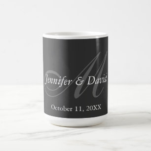Mug Noms des mariées Mariages de Monogramme gris clair