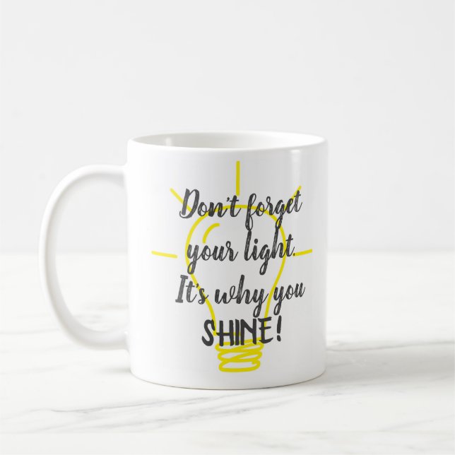 Mug N'oubliez pas votre lumière jaune clair (Gauche)