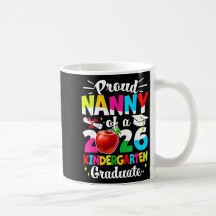 Mug Nounou fière d'une classe de diplômés de 2026