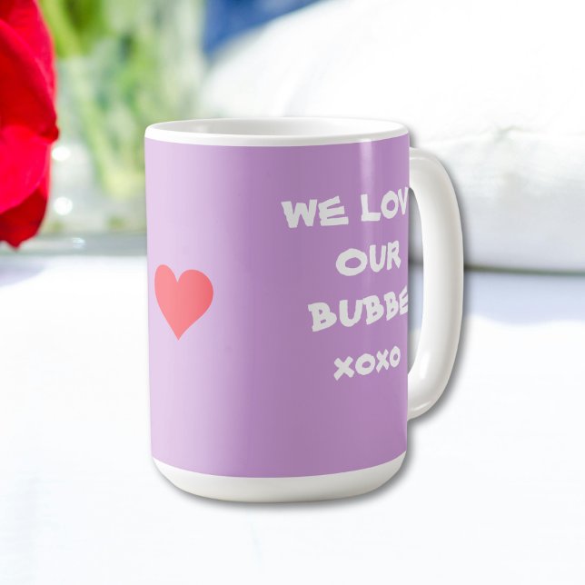 Mug "NOUS AIMONS NOTRE BUBBE XOXO" Doux violet et blan ("WE LOVE OUR BUBBE XOXO" Soft Purple and White Coffee Mug with a Perfect Red Heart.)