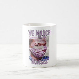 Mug Nous marchons pour les infirmières - Nourriture co