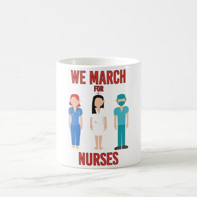 Mug Nous marchons pour les infirmières - Stand mignon  (Centre)