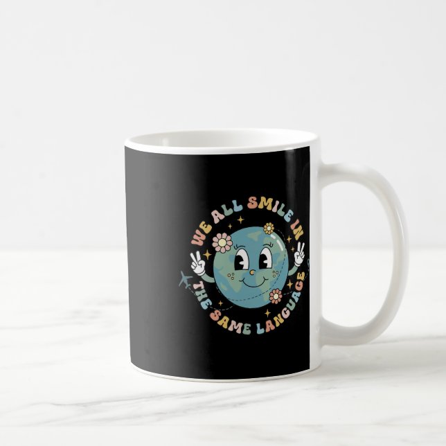 Mug Nous sourions tous dans la même langue Esl multili (Droite)