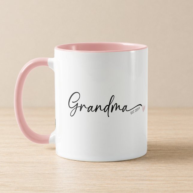 Mug Nouvelle année de création de grand-mère écriture  (Créateur téléchargé)