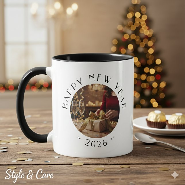 Mug Nouvelle année festive personnalisée avec photo et (Festive Happy New Year Custom Photo Text Party Mug)