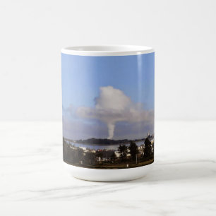 Mug Nuage de champignons à l'usine de bioénergie