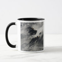 Nuages ondulés en forme d'onde de navire et vortic