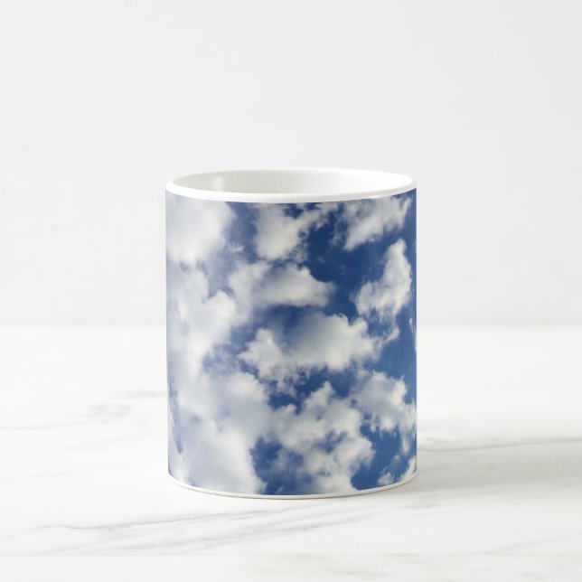Mug Nuages Puffy Sur Ciel Bleu (Centre)