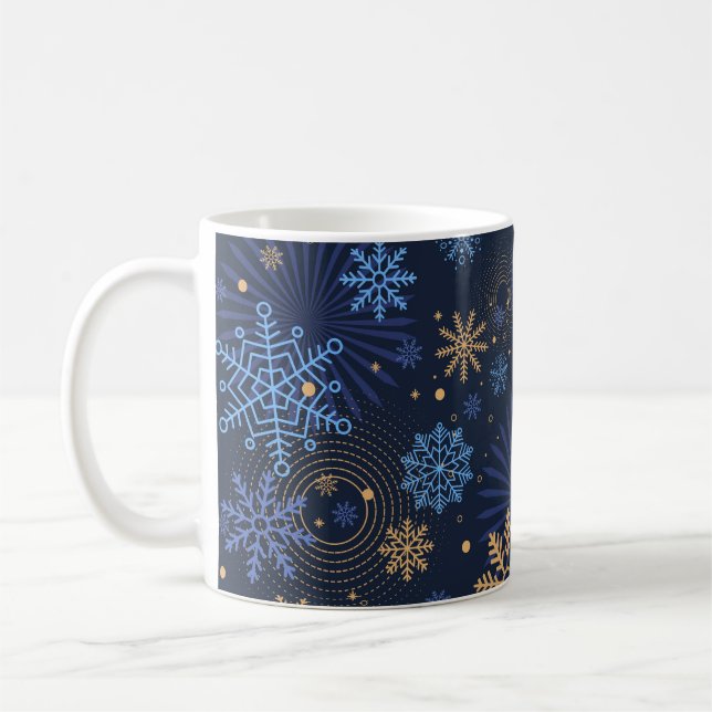 Mug Nuit d'hiver : Blue Snowflake Motif. (Gauche)