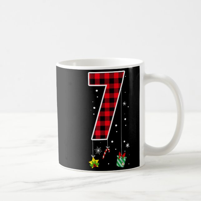 Mug Number 7 Funny Meme Saying 6 7 Six Seven Christmas (Droite)