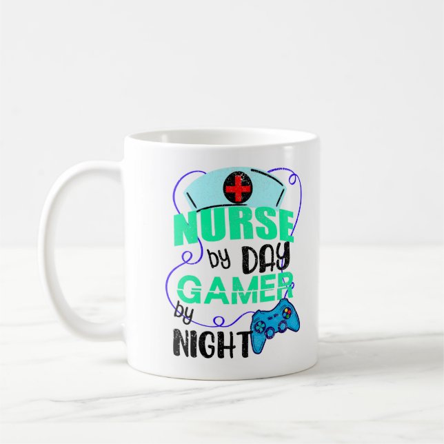 Mug Nurse by Day Gamer by Night (Gauche)