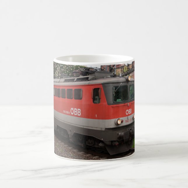MUG ÖBB 1142 638-4 (Centre)