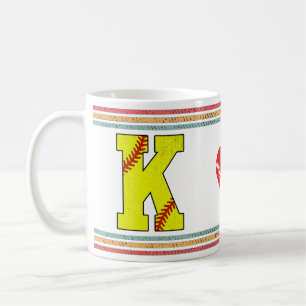 Mug Œuvre d'art de lettre K de softball rétro vintage
