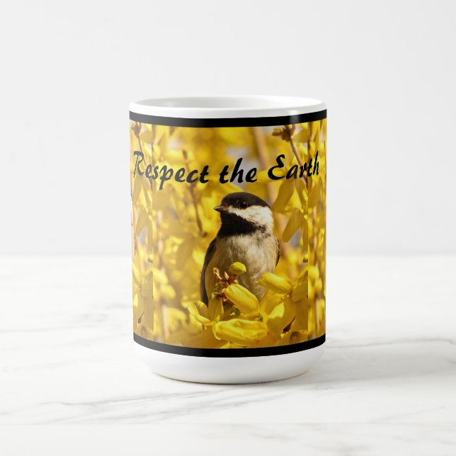 Mug Oiseau jour des terres de poulet dans une boue de  (Centre)