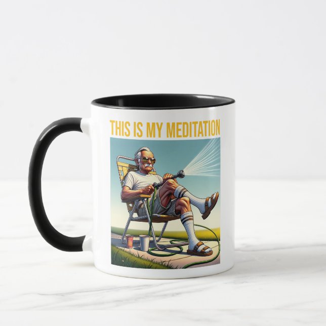 Mug Old School Man Watering Lawn Tee (Gauche)