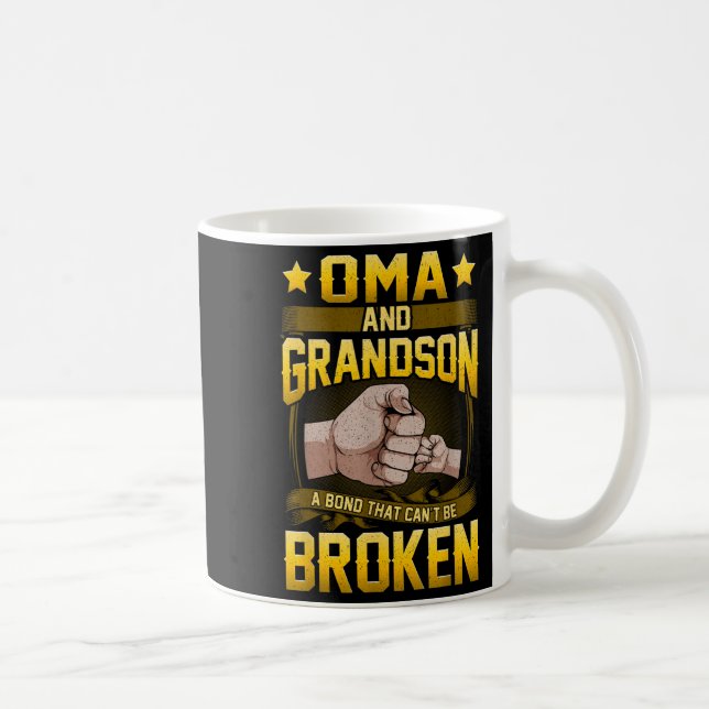 Mug Oma And Grandson A Bond That Can't Be Broken Shirt (Droite)