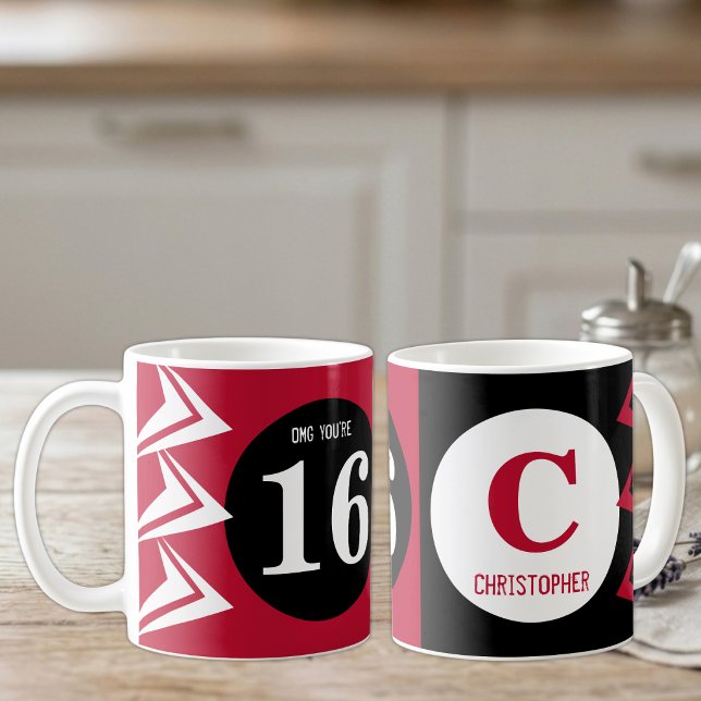 Mug OMG vous avez 16 ans monogramme nom rouge et noir (Créateur téléchargé)