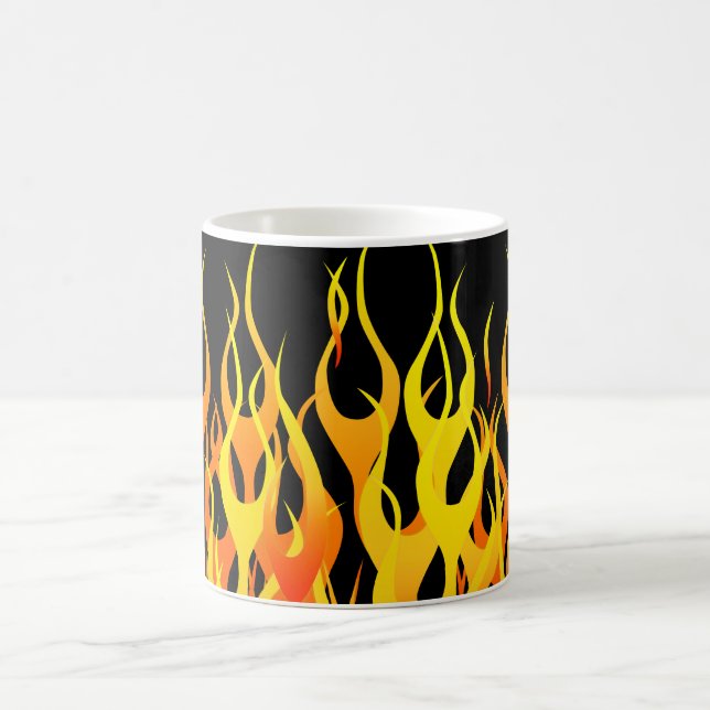 Mug Orange classique emballant des flammes sur le feu (Centre)