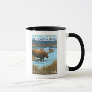 Mug Orignaux buvant au lac - parc national de glacier,