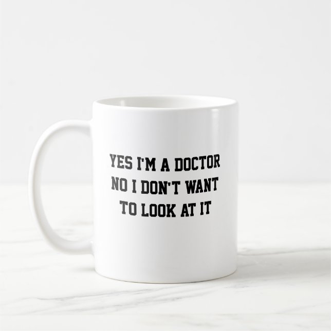 Mug Oui, je suis un Docteur Non, je ne veux pas le reg (Gauche)