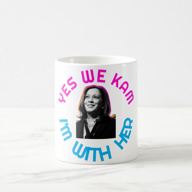 Mug Oui Nous Kam Kamala T-Shirt (Centre)