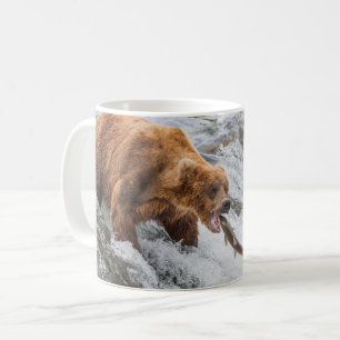 Mug Ours brun attrape un saumon rouge