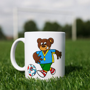 Mug Ours de football jouant au football dans un tenue