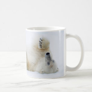 Mug Ours polaire se roulant dans la neige, Norvège