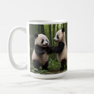 Mug Pandas Bébés En Jeu Dans Une Forêt De Bambou,