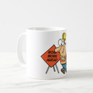 Mug Panneau de signalisation drôle de travailleur du b