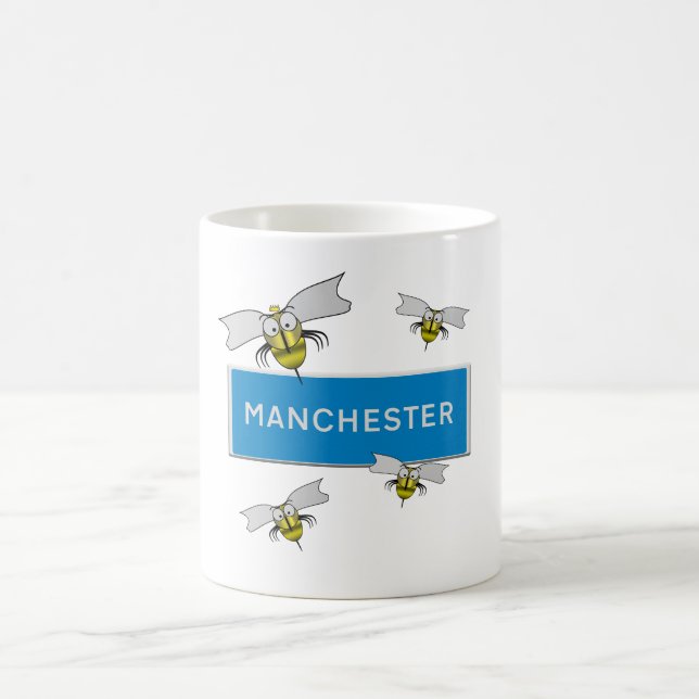 Mug Panneau routier de Manchester avec des abeilles.  (Centre)