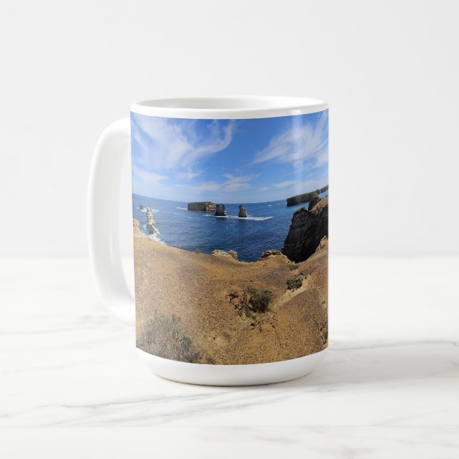 Mug Panorama côtier de la baie des Îles de Victoria (Devant gauche)