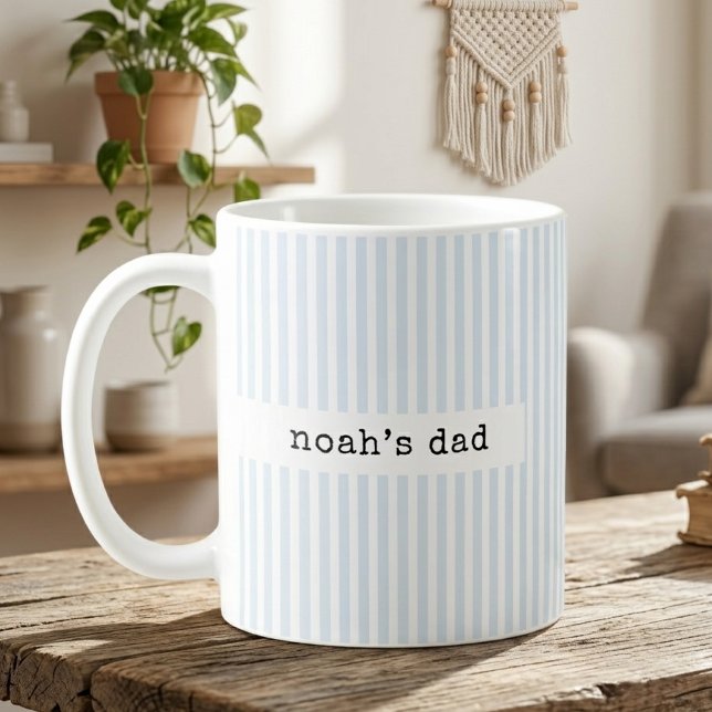 Mug Papa Maman | Rayures Beiges Découverte Papa Bébé P (grandma baby reveal mug gift, dad baby announcement mug, aunt uncle baby mug, pregnancy reveal mug)