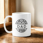Mug Papa The Man<br><div class="desc">Célébrez la légende de votre vie avec la tasse à café "L'homme, le mythe, la légende" ! Personnalisez-le avec leur nom pour un cadeau unique et humoristique, parfait pour siroter un café ou un thé le matin. Fabriquée en céramique durable, cette tasse présente un texte audacieux et un design élégant,...</div>