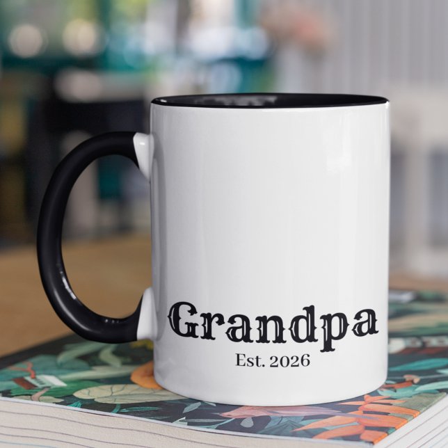 Mug Papi a créé une coutume établie année (Créateur téléchargé)
