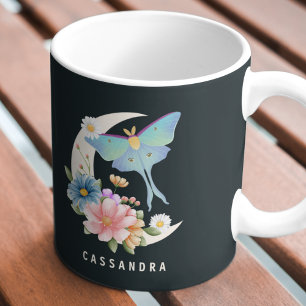 Mug Papillon de lune mystique floral personnalisé au n