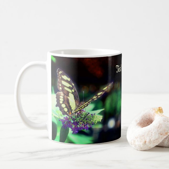 Mug Papillon doux sur Fleur Personnalisé (Avec donut)