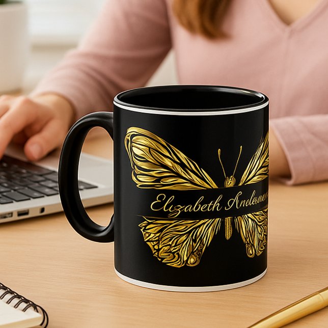 Mug Papillon noir or élégant nom script (Créateur téléchargé)