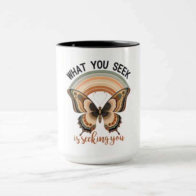 Mug Papillon Rétro et Arc-en-Ciel avec Citation Emouva (Centre)