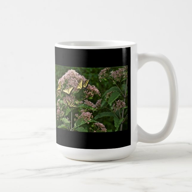 Mug Papillons à queue de tigre sur Joe Pye Weed (Droite)