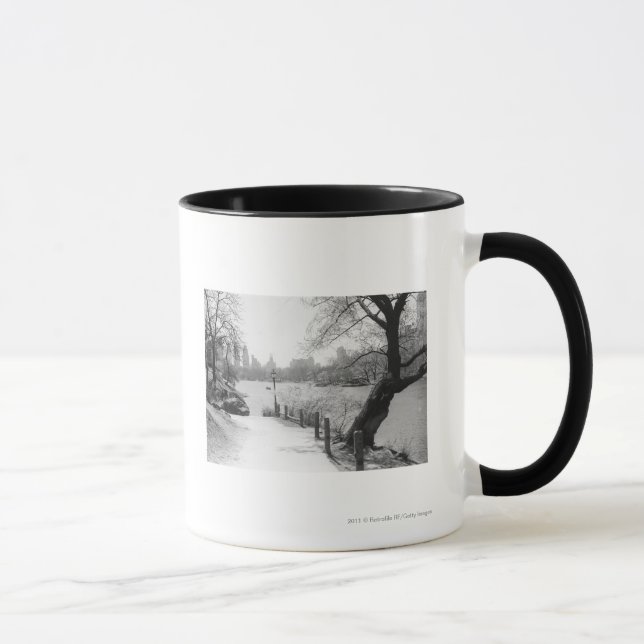 Mug Parc urbain avec le lac tranquille (Droite)