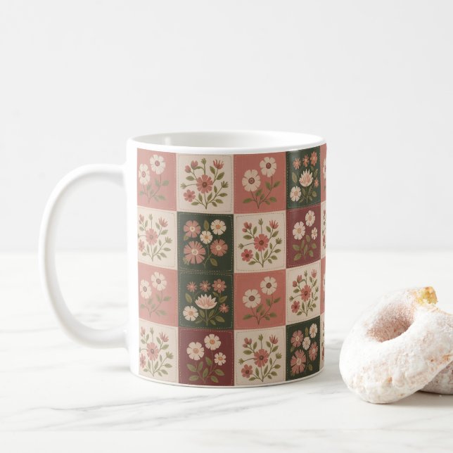Mug Patchwork floral rustique sans couture (Avec donut)