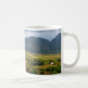 Mug Paysage panoramique de vallée, Cuba