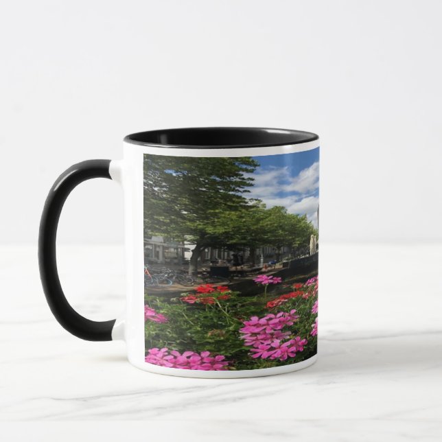 Mug Paysage urbain d'Europe fleurs Jardin rue (Gauche)