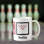 Mug Peace Love Bowling mignonne<br><div class="desc">Un signe de paix,  un coeur et des épingles de bowling alignés juste en attendant d'être enlevé sur ce joli cadeau de bowler. La tasse Peace Love Bowling.</div>