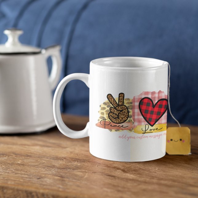 Mug Peace Love Pug Pet Dog Breed Valentine's Day Quote (Créateur téléchargé)