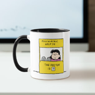 Mug Peanuts   Lucy & the Doctor Is In