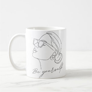 Mug peindre la main fille être soi-même citations